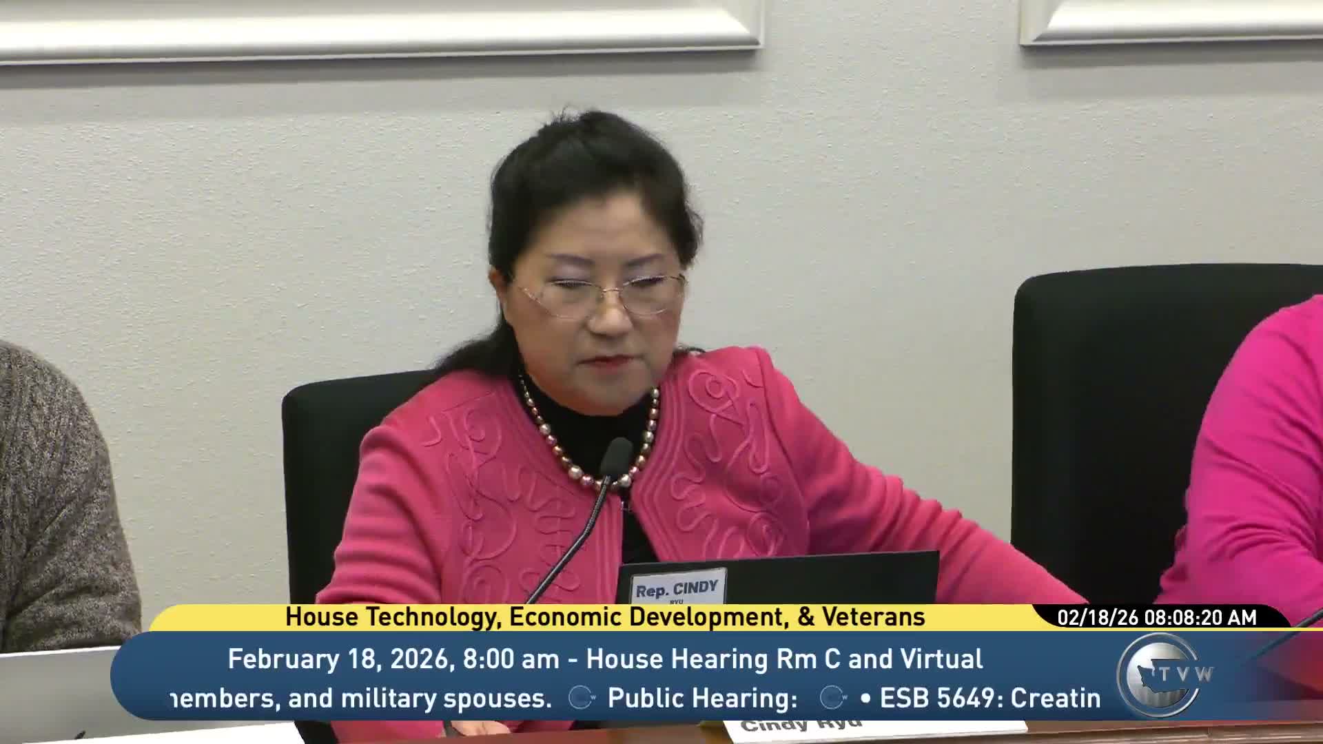 Panel hears proposal to create state supply-chain competitiveness program for ports