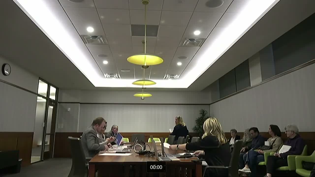 Land Use Committee reviews revised US‑31 overlay and corridor residential mapping