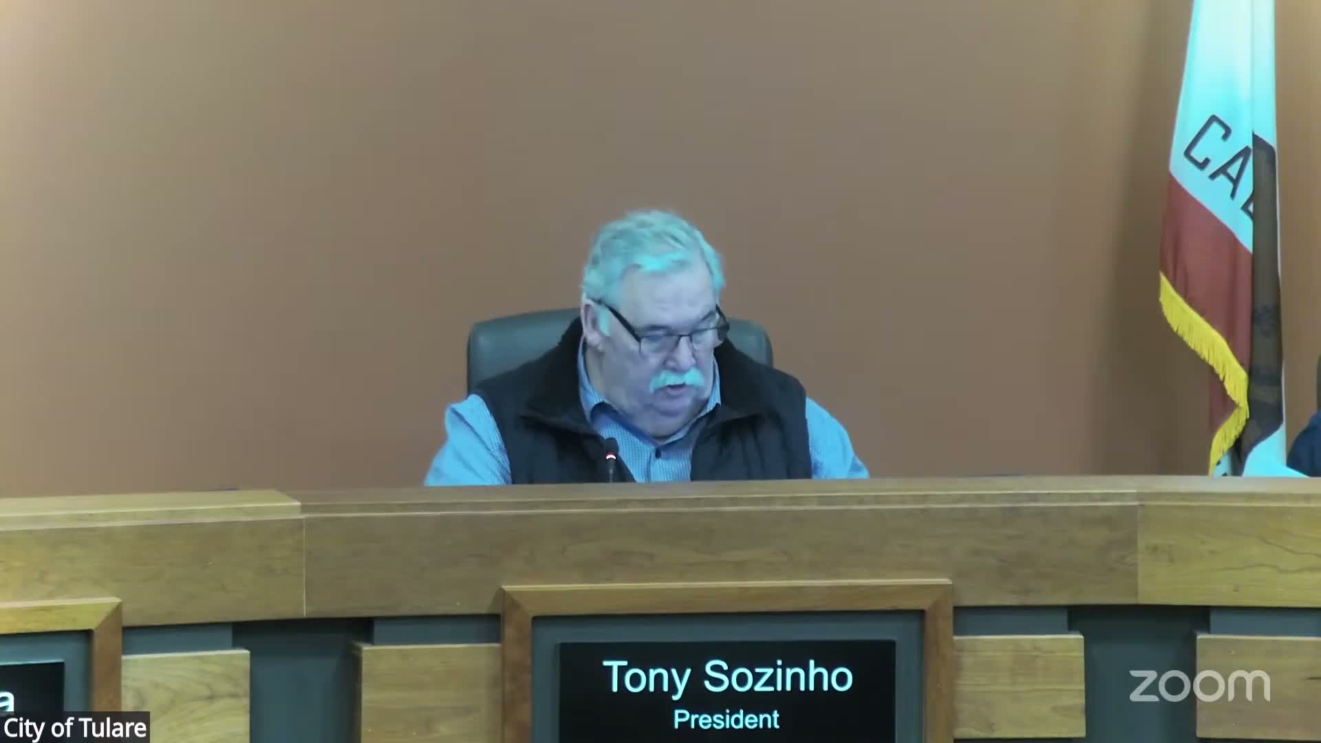 Board approves $44,300 design-contract amendment to replace water main on South K Street