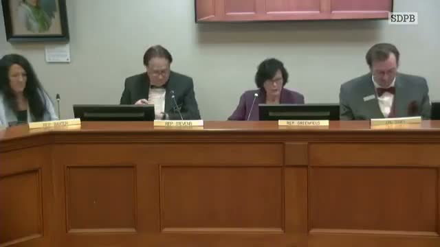 Committee debates implementation rules for federal education scholarship tax credit