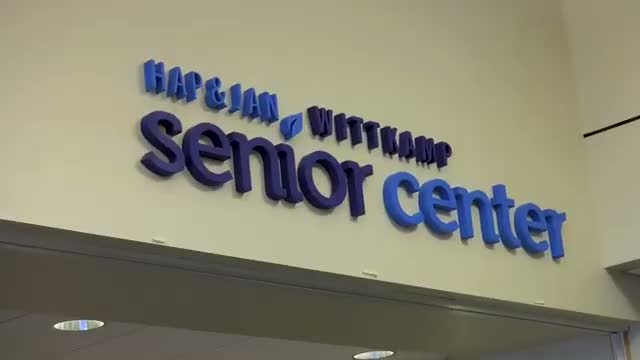 Hoffman Estates mayor delivers Valentine’s cards to seniors and care centers