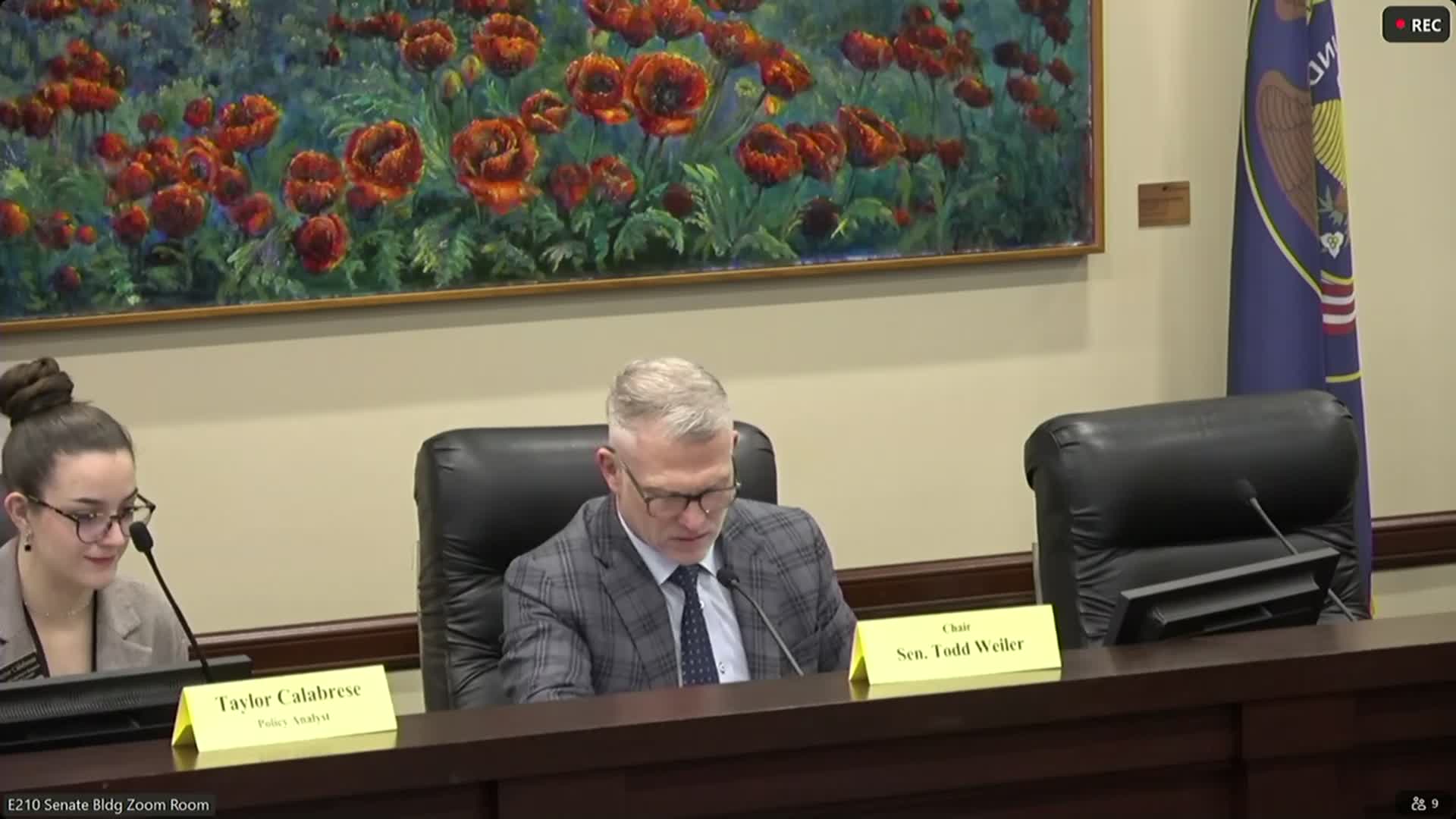 Senate committee backs bill banning ticket quotas, ties grant eligibility to compliance