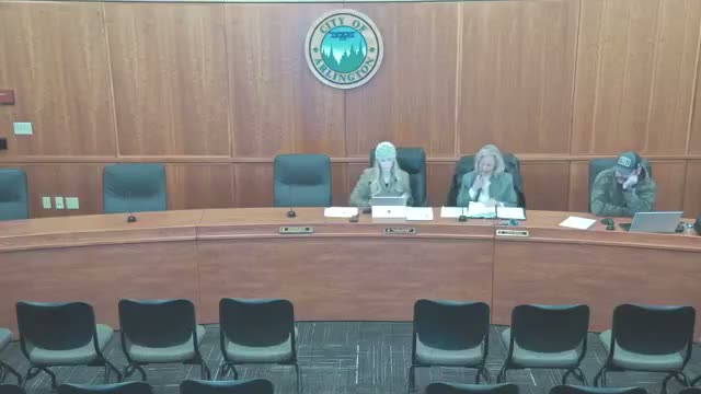 Planning Commission recommends City Council approve AMC 20.04 zoning code amendment on lot splits and historic designation