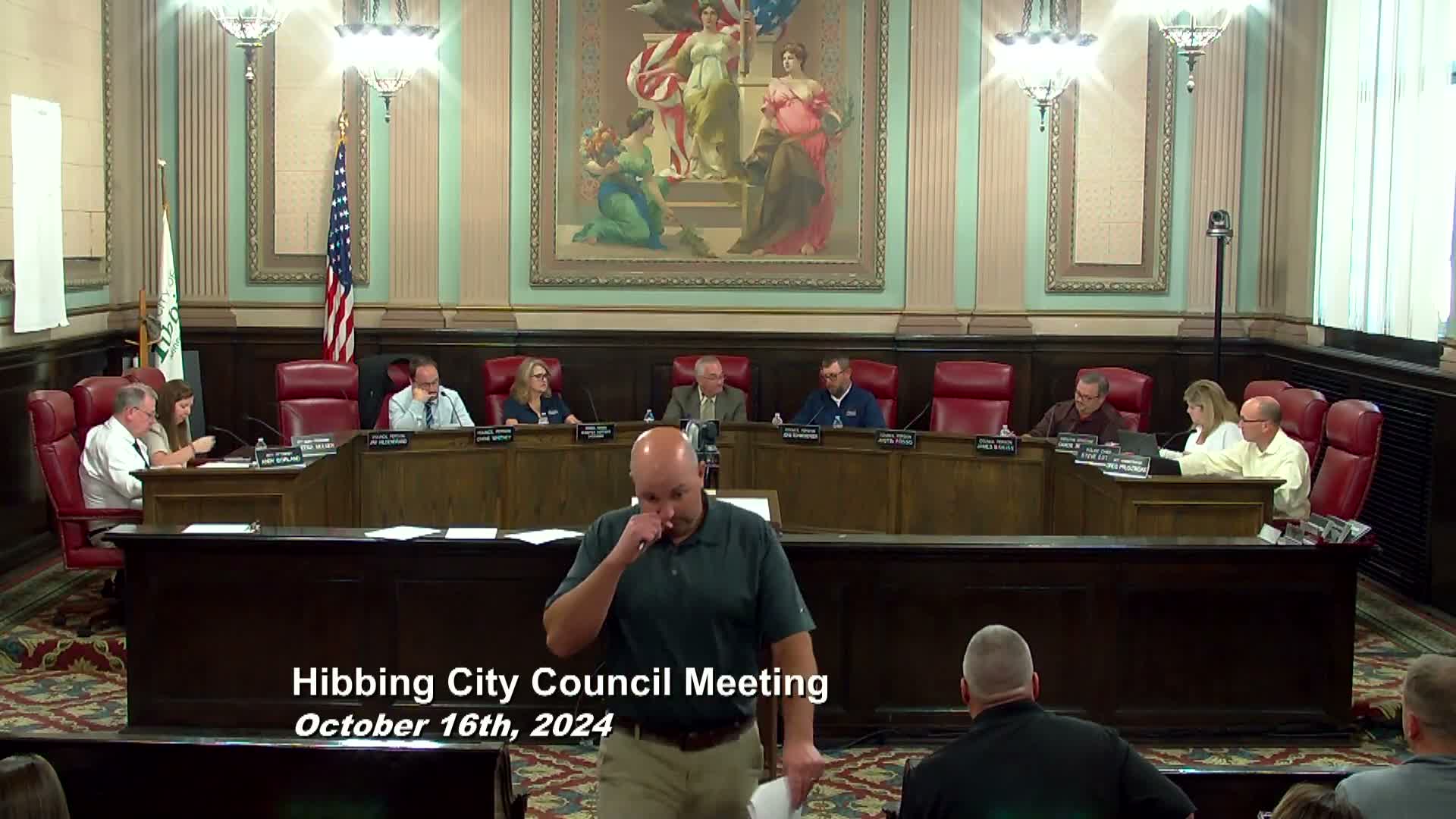 Hibbing City Council approves purchases, architects and a tax‑forfeit land buy in Oct. 16 meeting