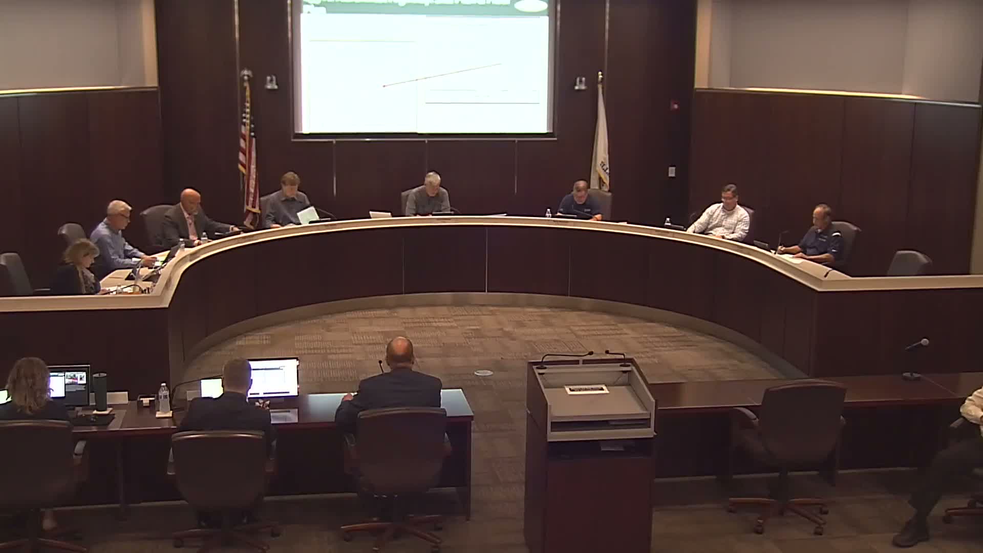 Palatine council moves two restaurant special uses to consent; liquor commission approves licenses for both sites