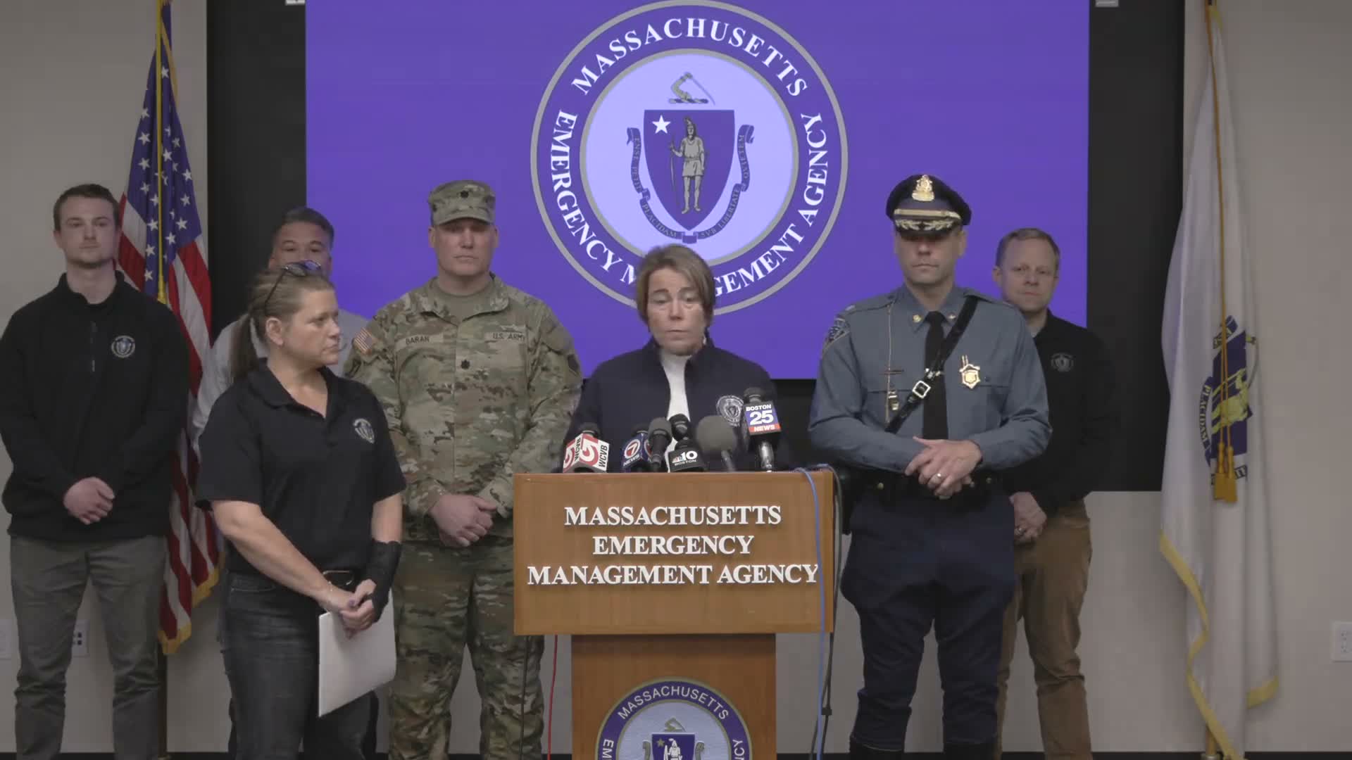 Governor Healy orders travel ban for Bristol, Plymouth and Barnstable counties as nor'easter batters Massachusetts