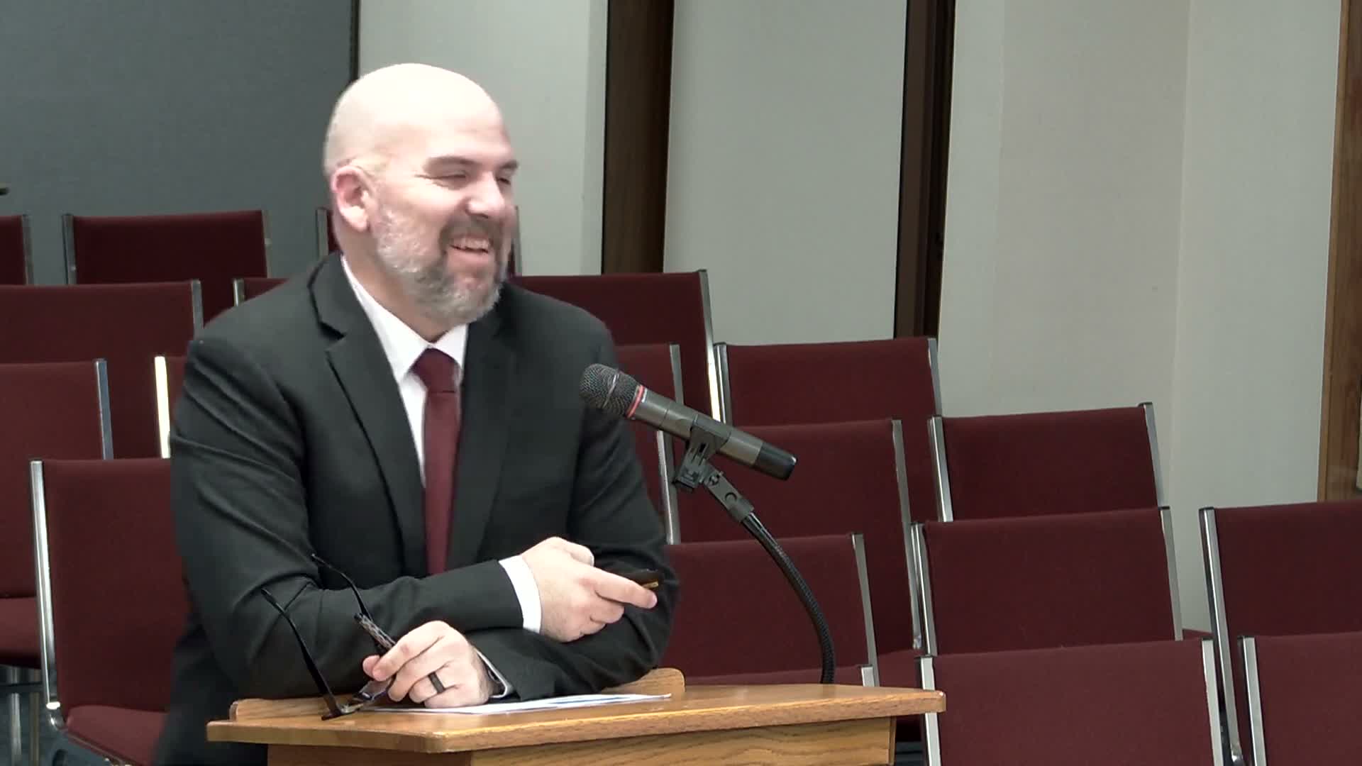 Council advances 'Plan Beavercreek' land‑use update to second reading after staff presentation