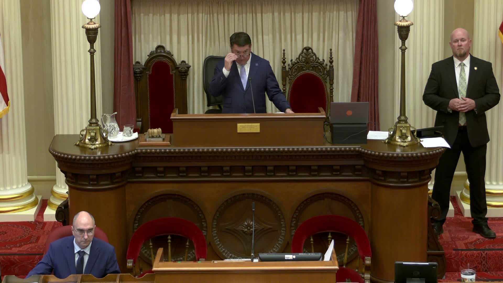 Senate adjourns in memory of Sergeant Grant Ward and Reverend Jesse Jackson