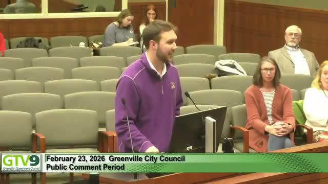 ECU students and neighbors urge Greenville to fix roads, add sidewalks in Truman neighborhood