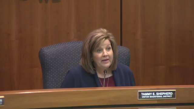 Roanoke County supervisors unanimously adopt resolution opposing April 21 referendum on mid‑decade redistricting