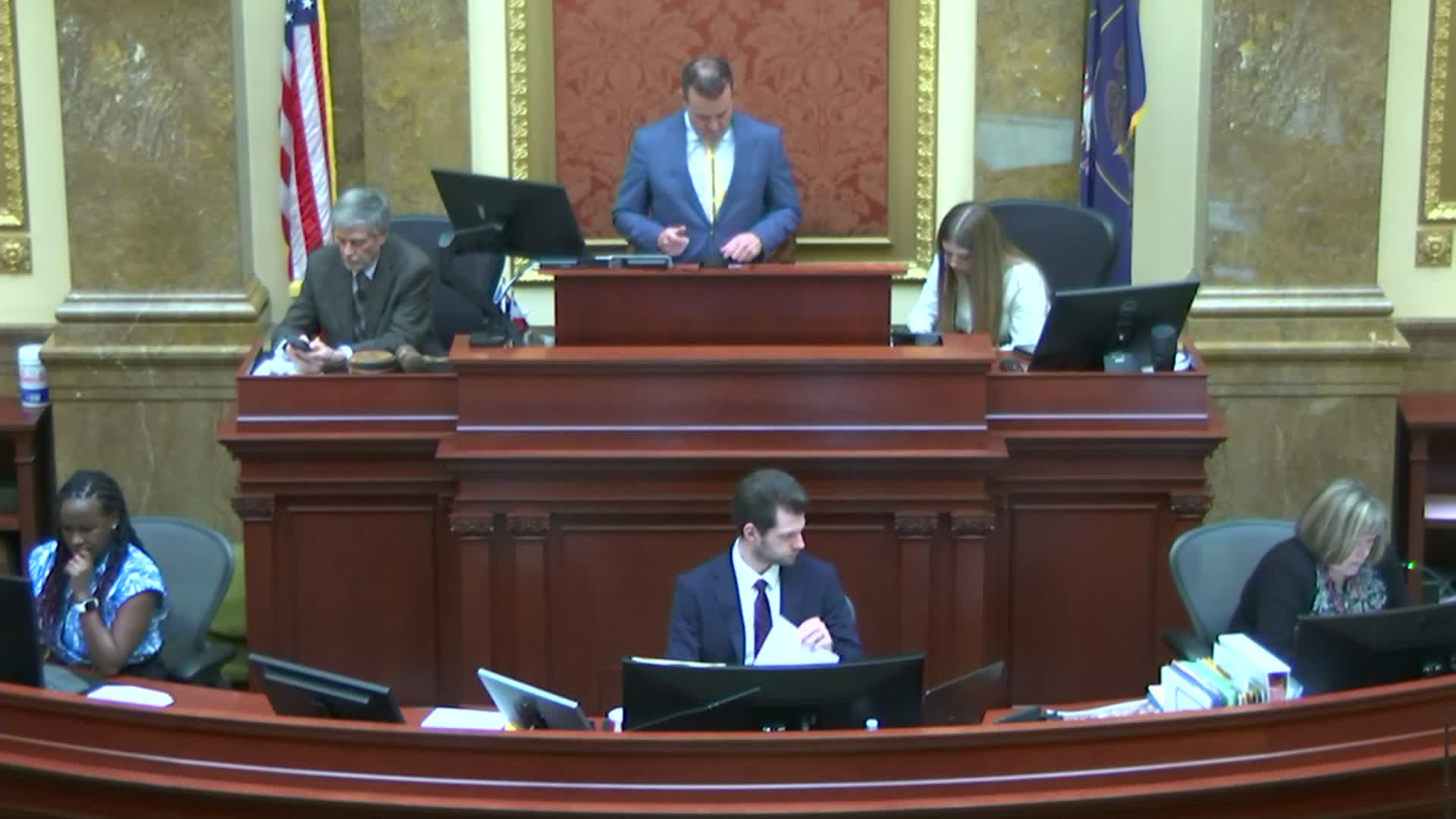 House approves HB 426 requiring LEAs to set policies for online education providers