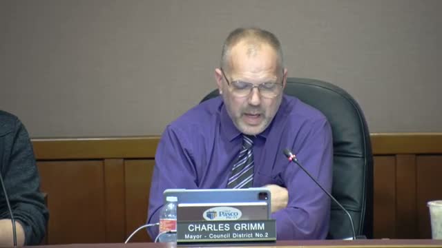 State AG trainer reviews open-meetings and public-records rules at Pasco workshop