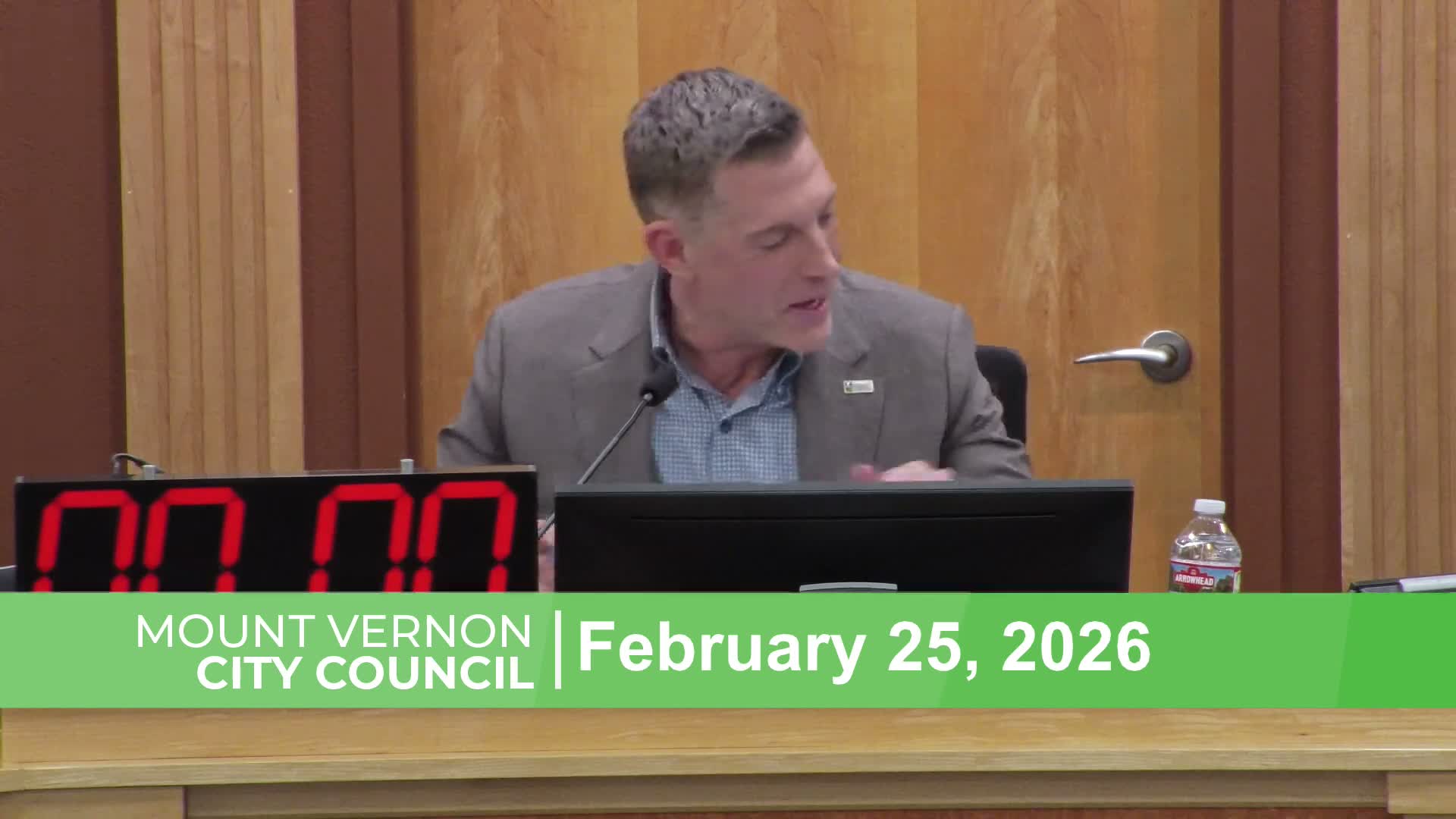 Mount Vernon council adopts ordinance to mirror state animal‑cruelty law