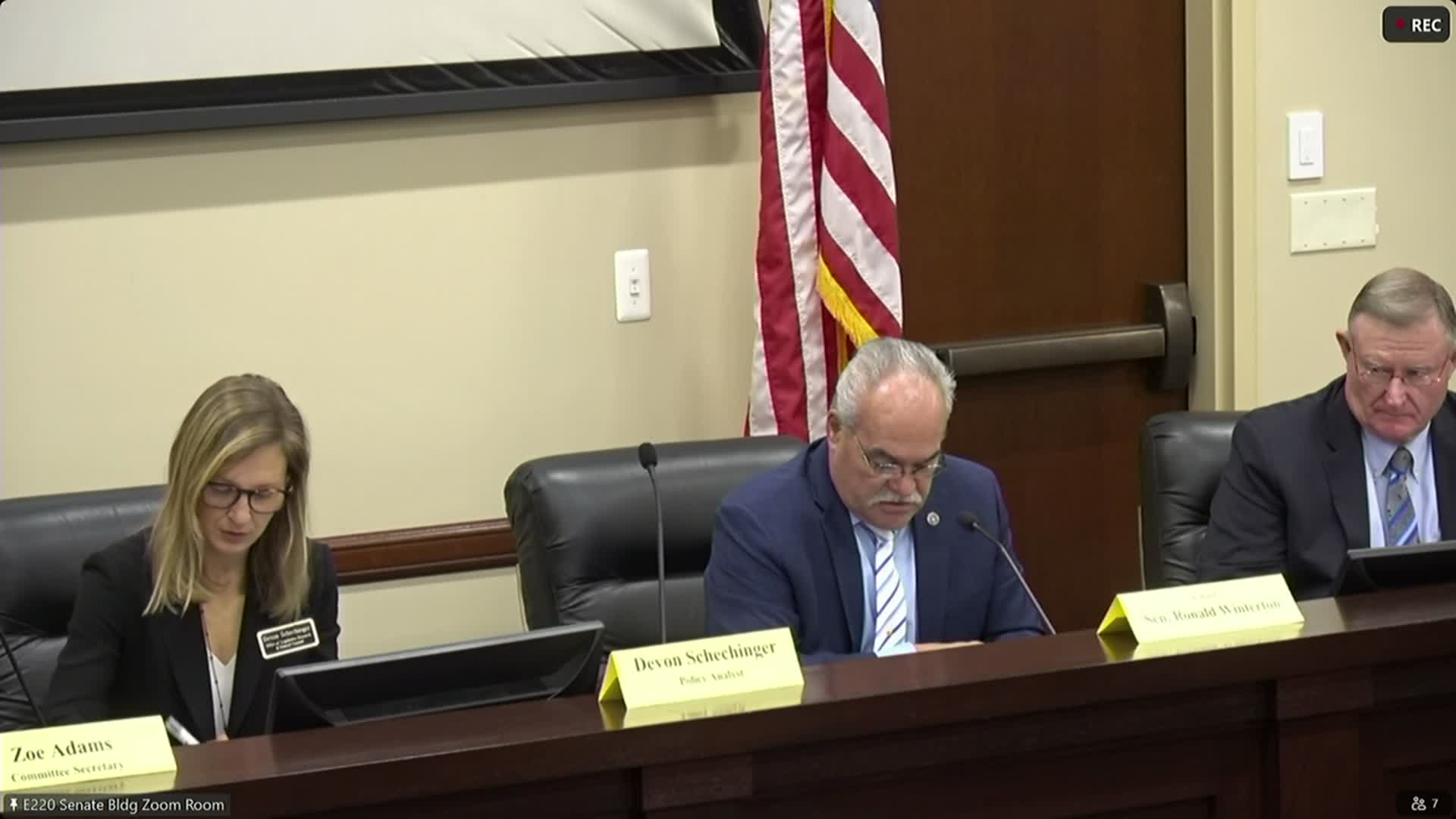 Senate committee advances bill to clarify electronic-data searches after court ruling