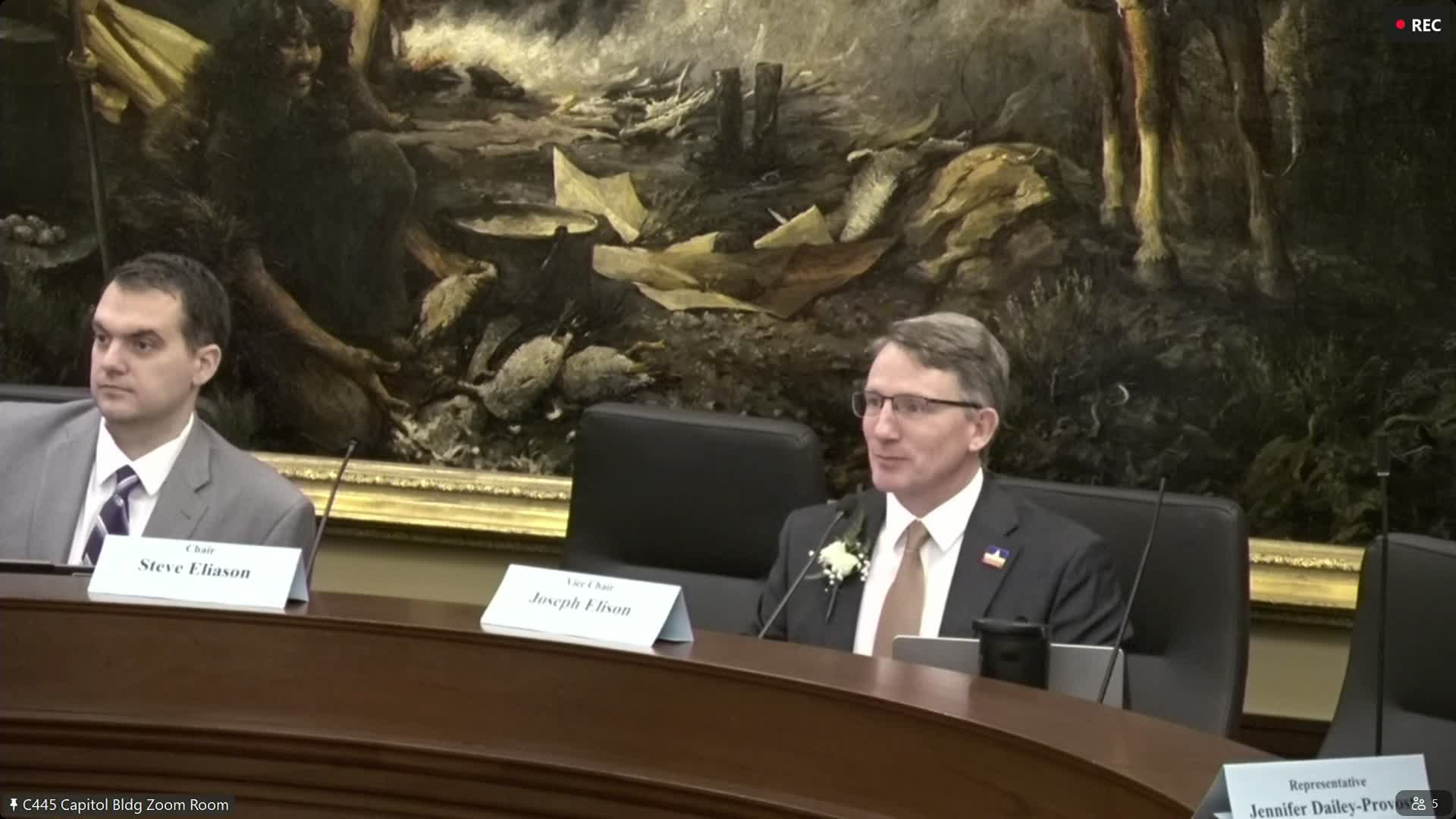 Committee OKs study to examine consolidating driver's license and motor vehicle divisions