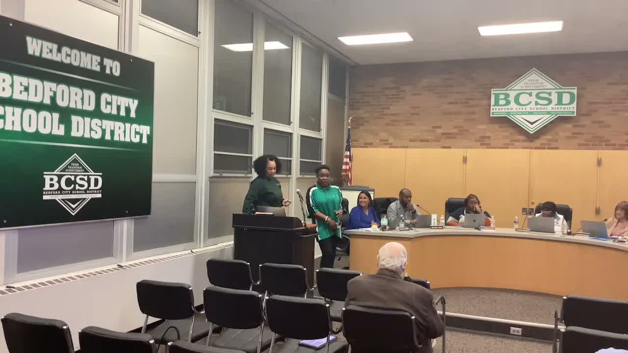 Transportation staff demonstrate BusRide routing and parent-tracking app for Bedford City buses