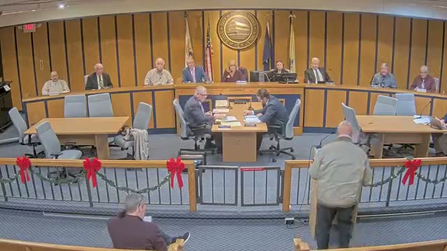 Residents praise public-safety crews; one raises long-running code-enforcement complaint