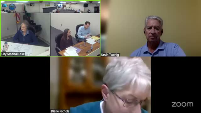 Resident reads attorney letter alleging planning commission denied wetlands presentation