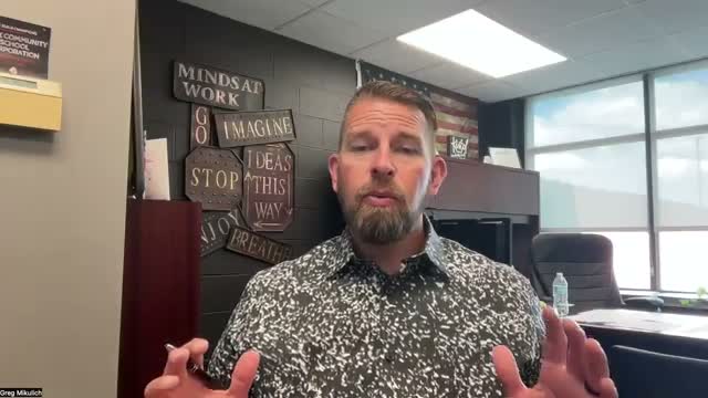 Knox superintendent urges families to complete free/reduced form so universal meals continue