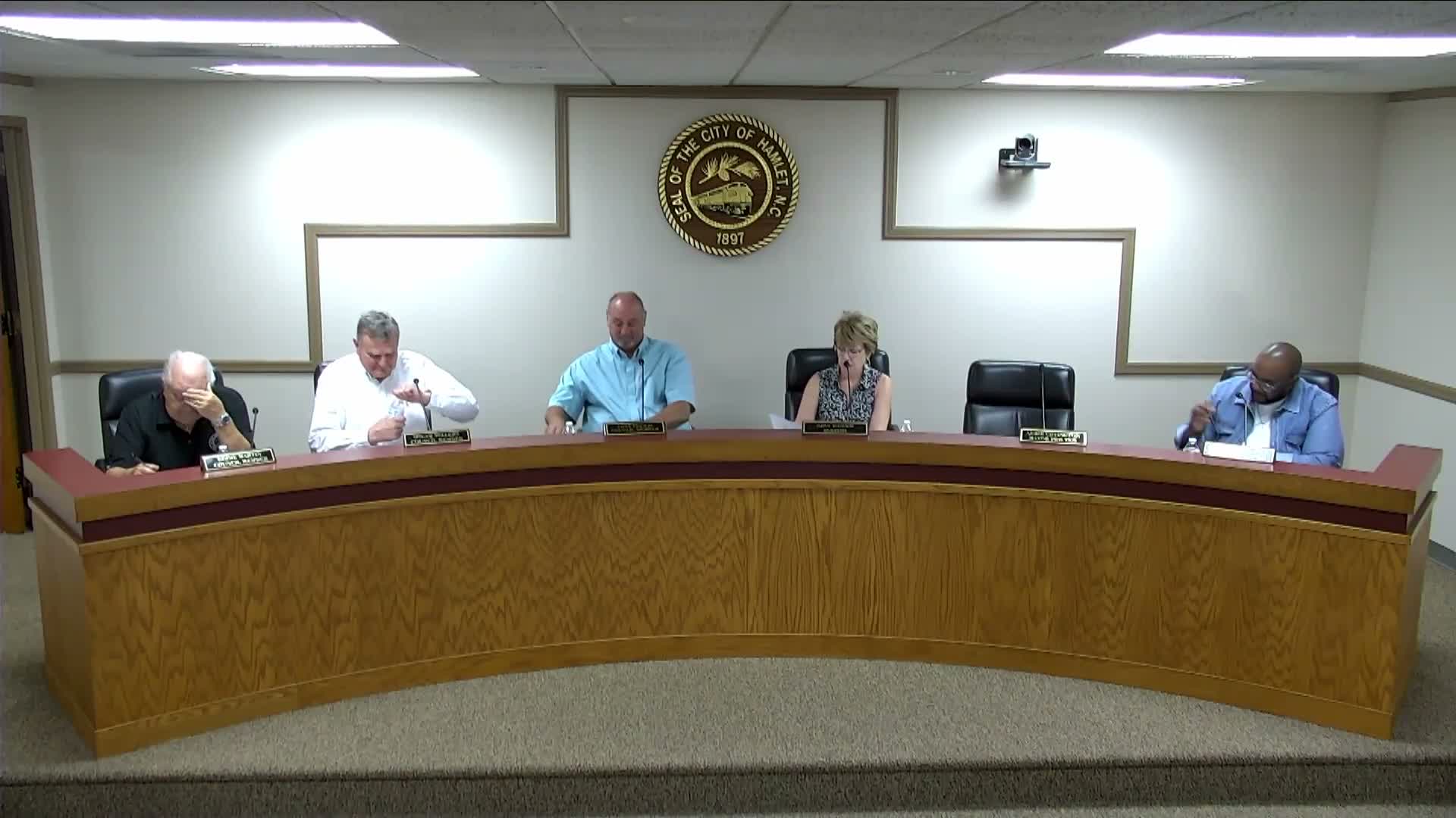 Hamlet City Council adopts proposed city budget after public hearing
