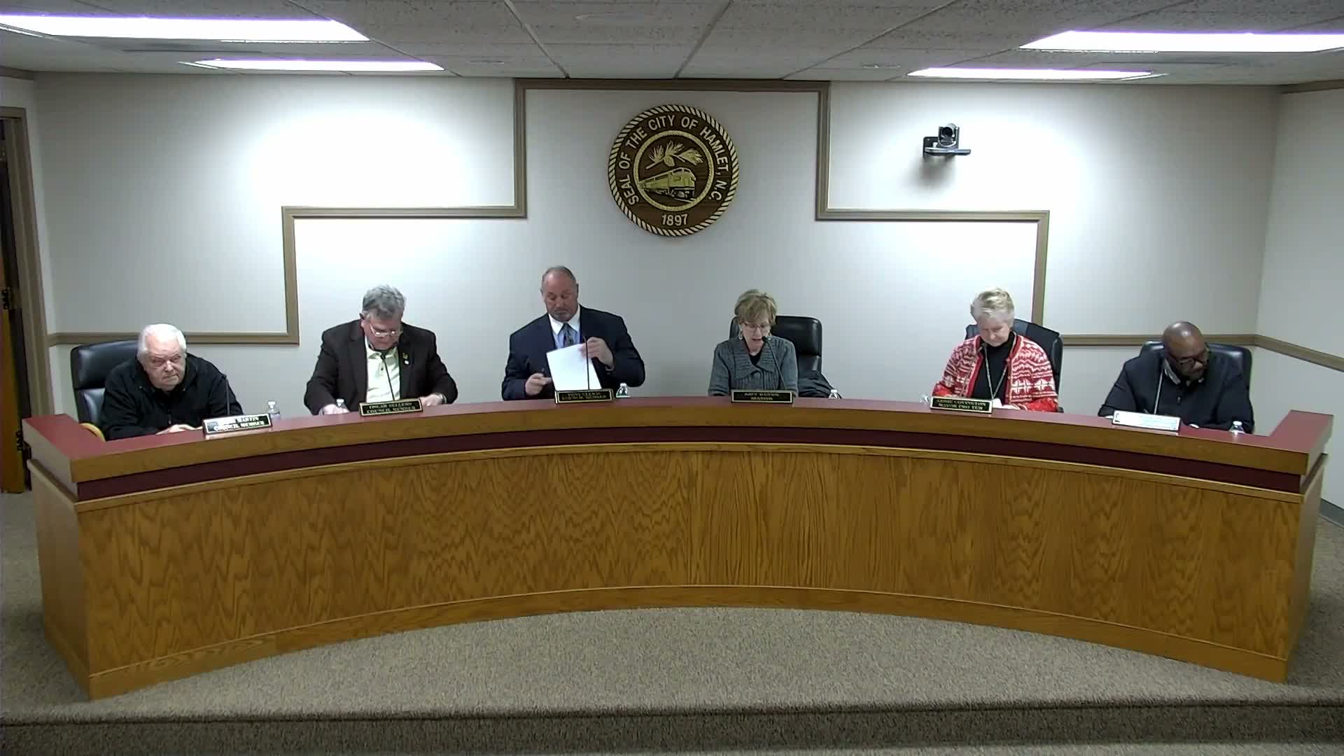 Hamlet city manager outlines $35 million in grants and loans, promises water and wastewater projects to break ground