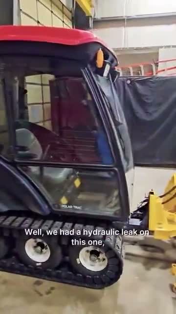 Staff member says sidewalk plow sidelined by hydraulic leak was fixed for about $1