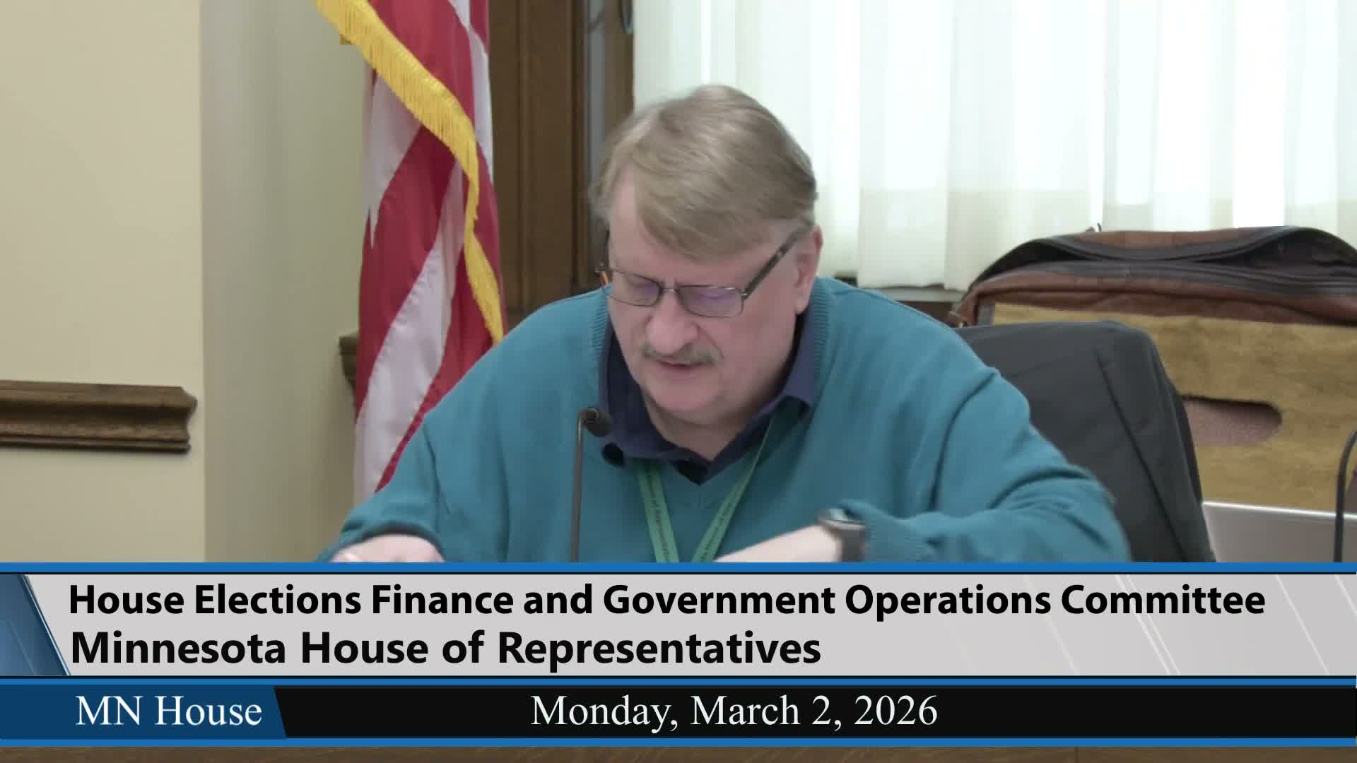 Committee advances bill barring local governments from mandating HOAs; moves HF2614 to housing