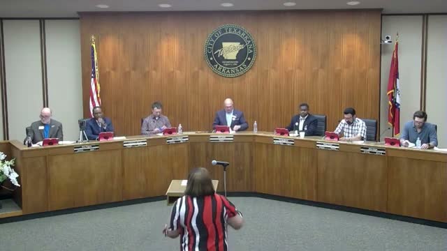 Texarkana board adopts lower fees for Front Street Festival Plaza