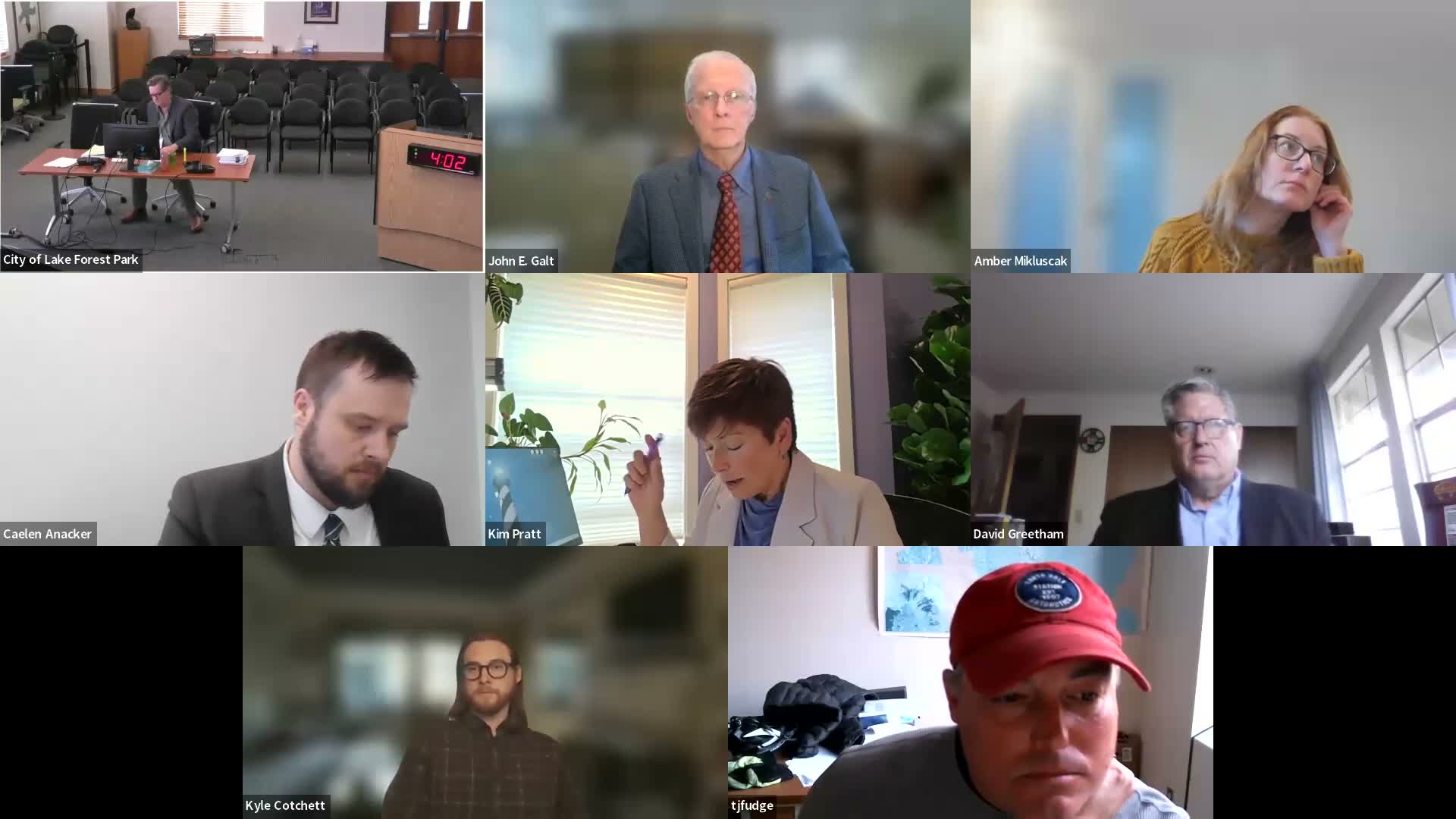 Hearing examiner presses city reviewers on parking, wetlands and Shoreline Master Program compliance in Lake Forest Park park permit appeal