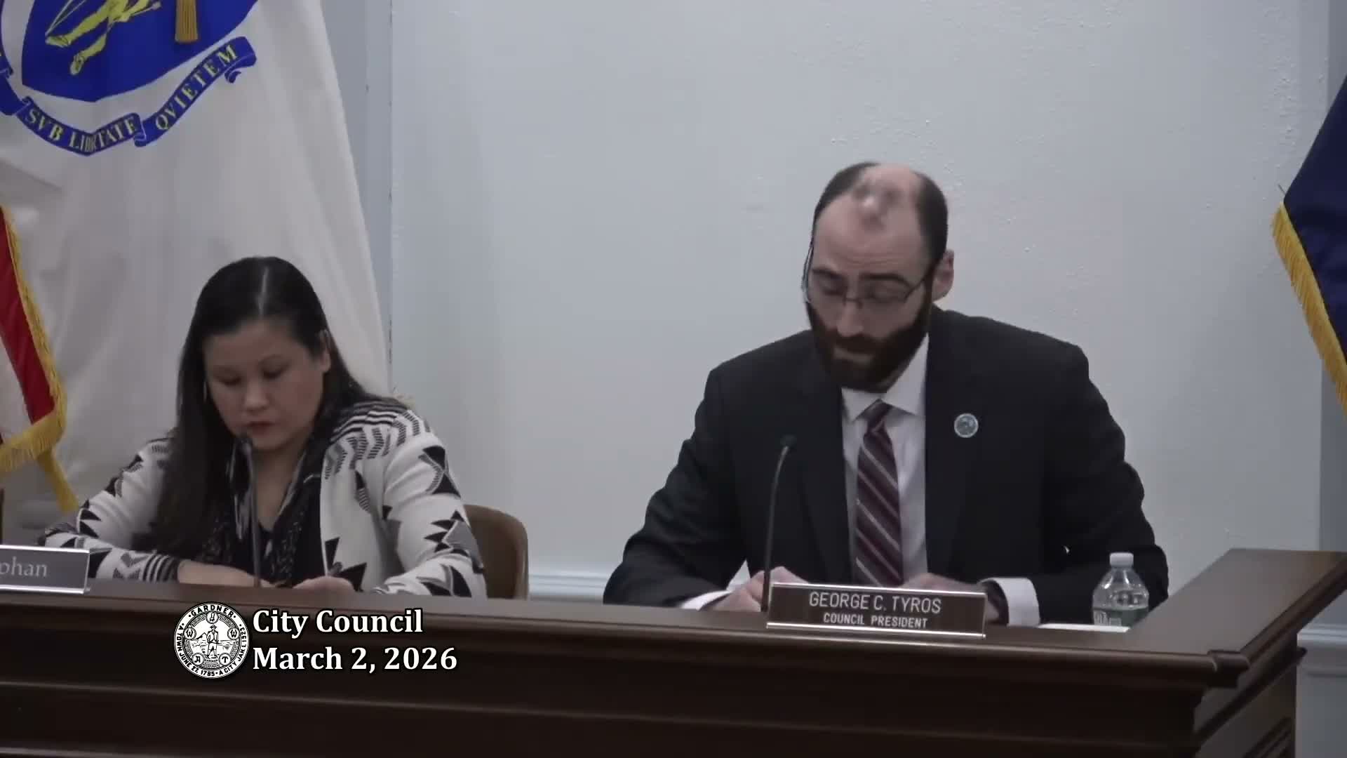 Votes at a glance: Gardner City Council advances ordinances, approves pole relocation and donations