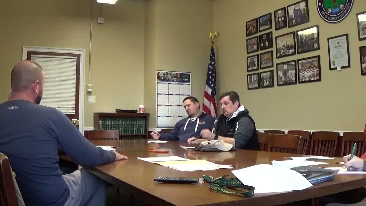 Staff reports $168,000 estimate to replace 50-foot 12-inch pipe; committee hears season revenue and expenses