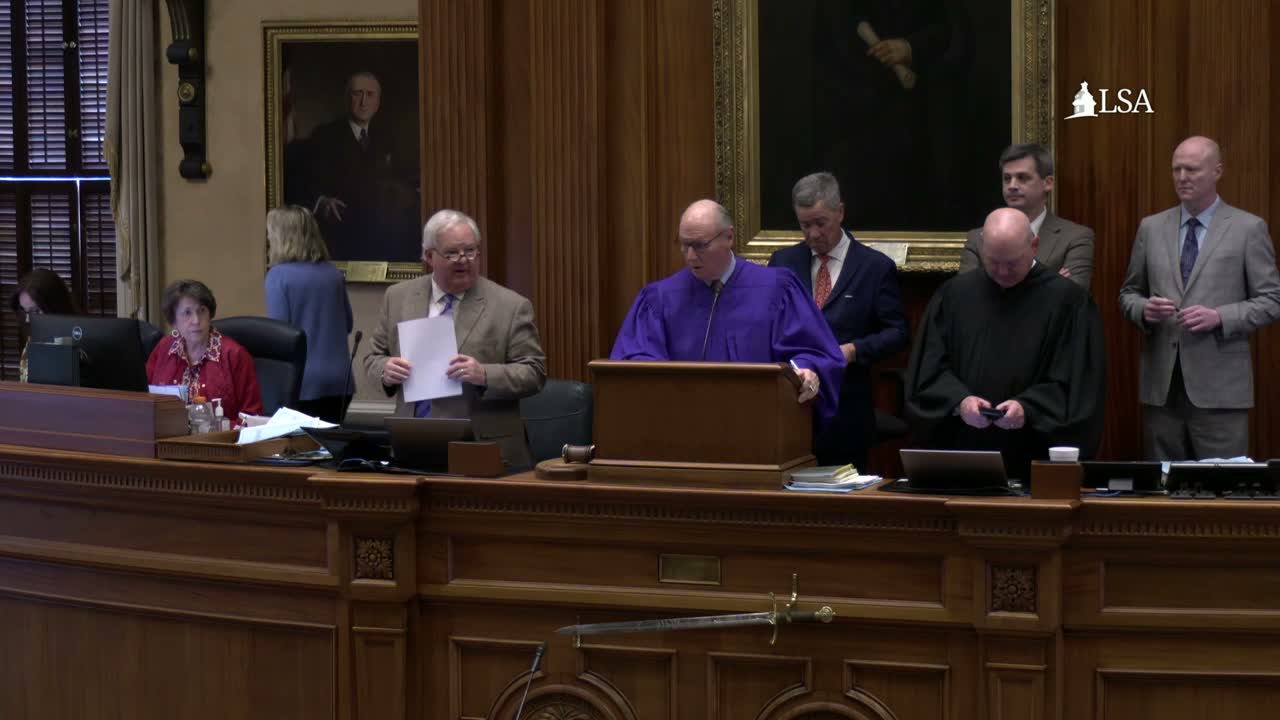 Senators adopt amendment to clarify outboard motor registration in boat tax bill