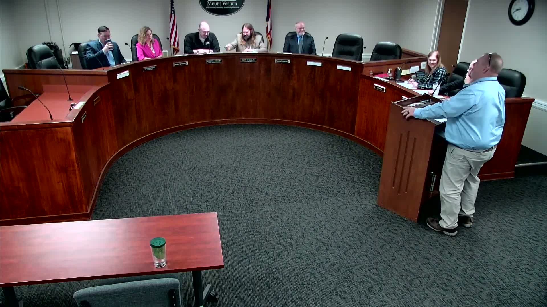 Commission member reports chaotic haulers meeting, urges council to require recycling pickups match trash