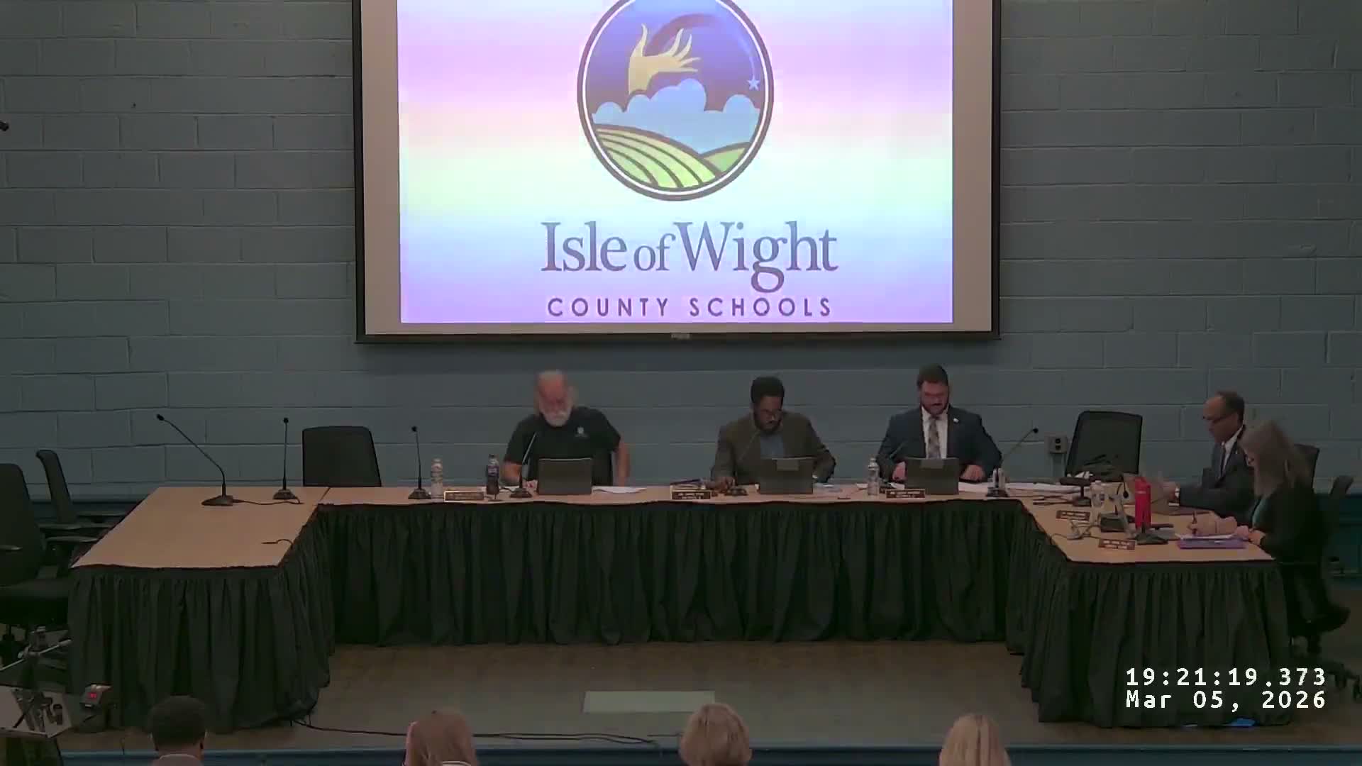 Isle of Wight school board focuses on pay increases, defers bus purchases amid state funding uncertainty
