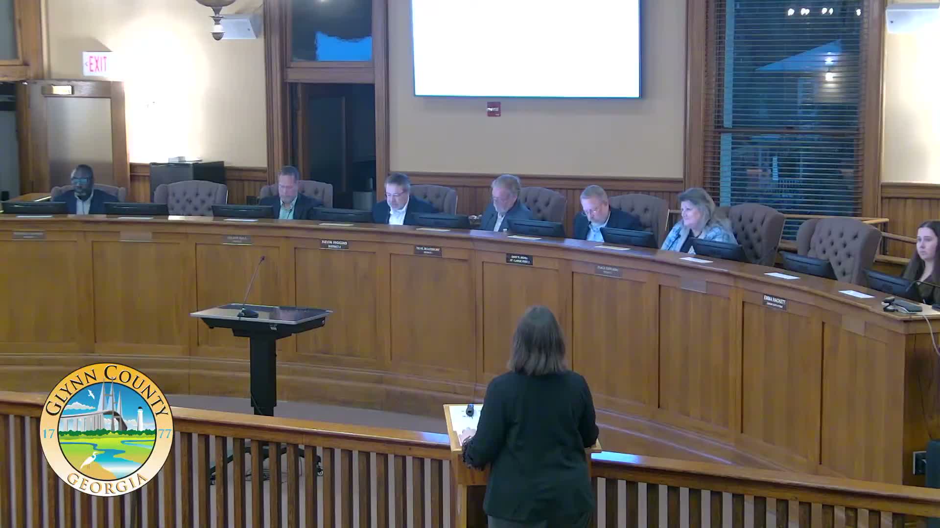 Commission approves small Hardy Avenue rezoning with 60-day compliance condition