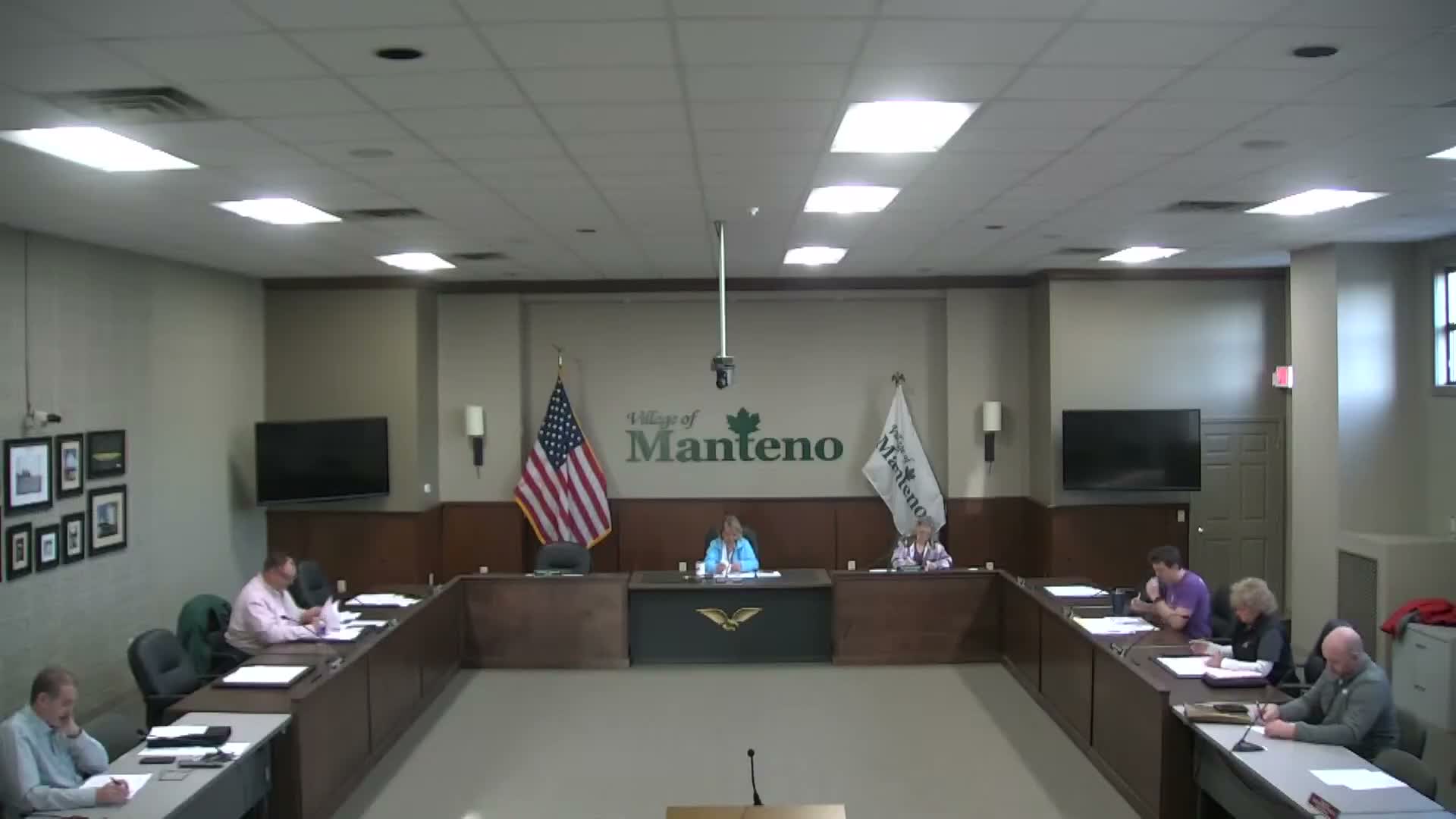 Board reviews redlined short‑term rental ordinance and narrows data requirements