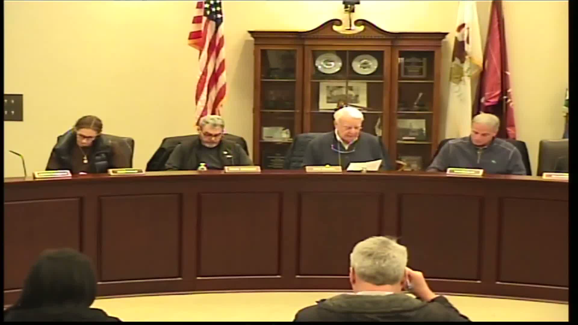 Commission advances Enclave Coworking’s projecting sign, defers wall-sign decision for design fixes