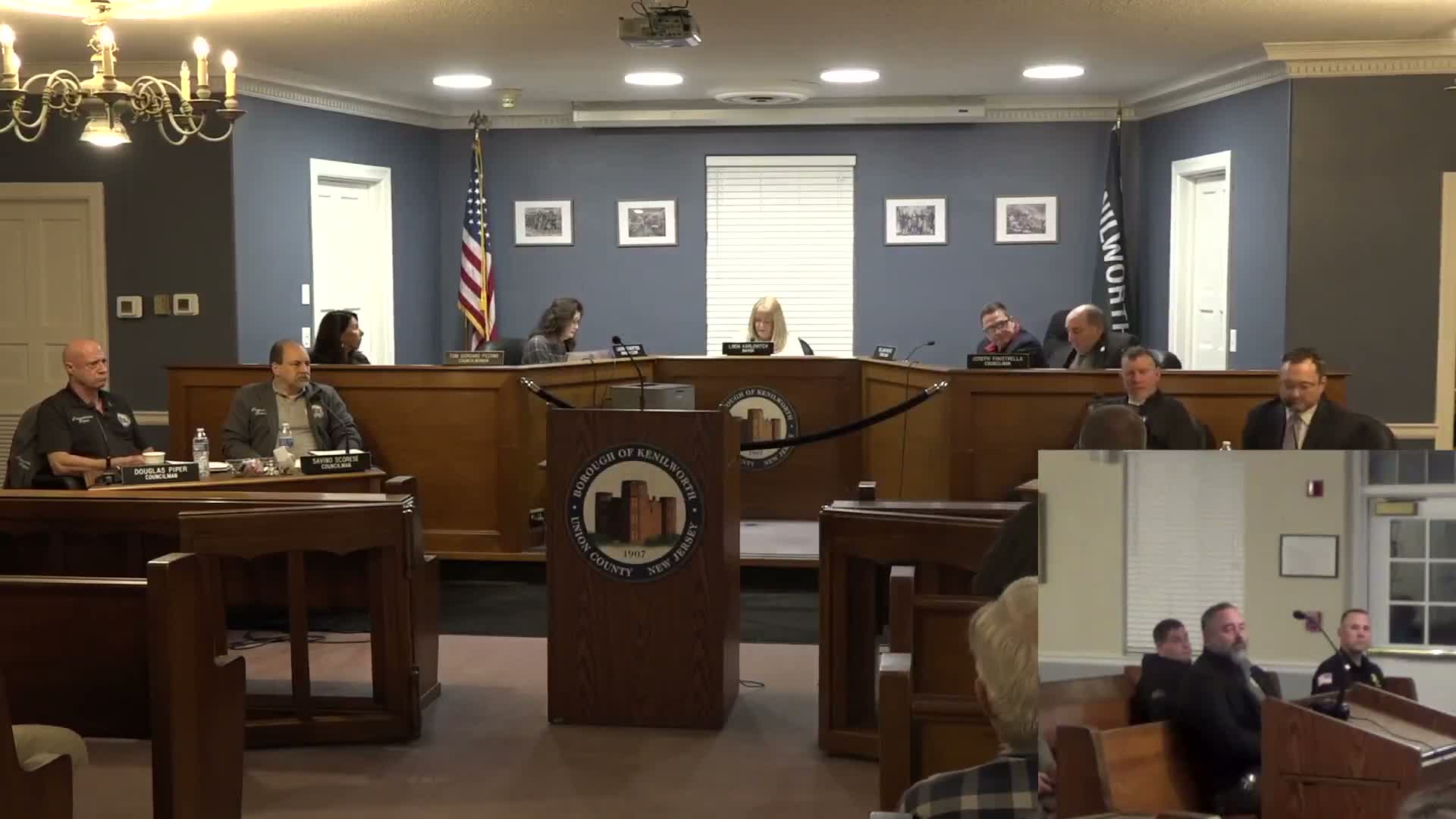 Kenilworth to post legal notices online; administrators highlight grants and community events