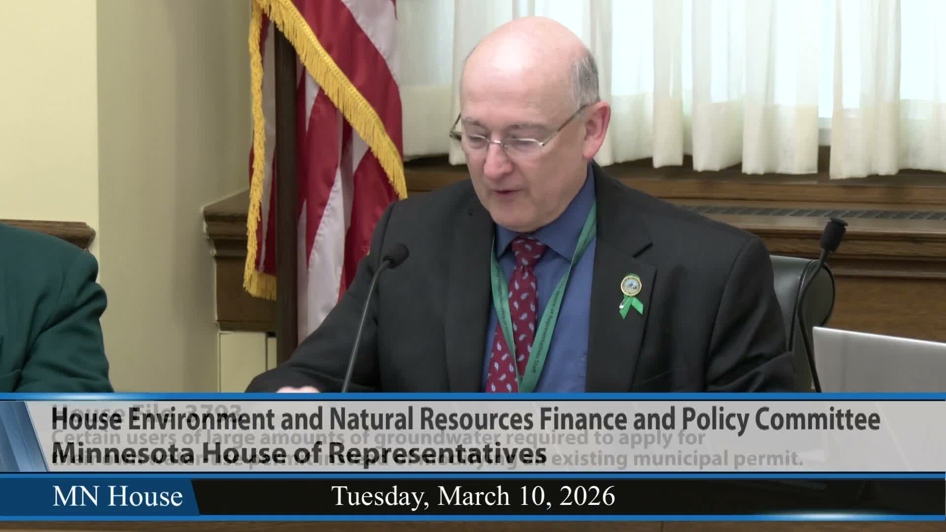 Committee approves amendment to license‑plate contest to celebrate Lake Superior agate