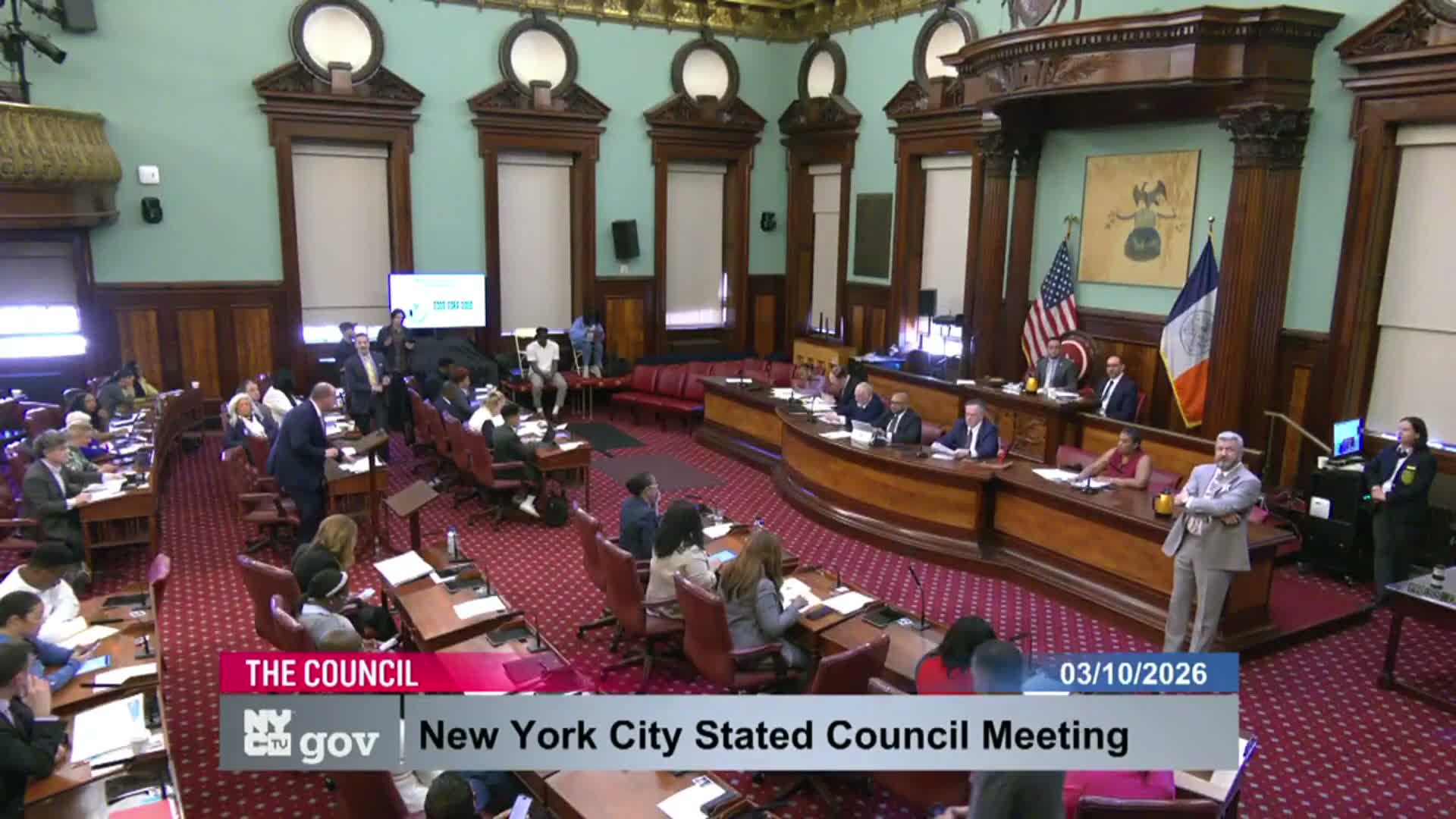 Council passes bill requiring advertisers to keep bus-shelter footprints clean