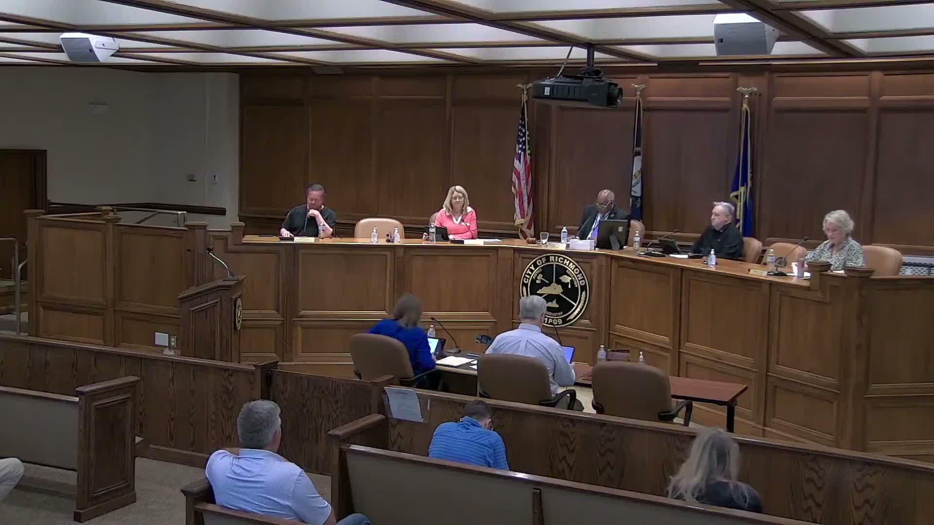 Richmond recognizes Citizens National Bank and Parlor Pizza at commissioners meeting