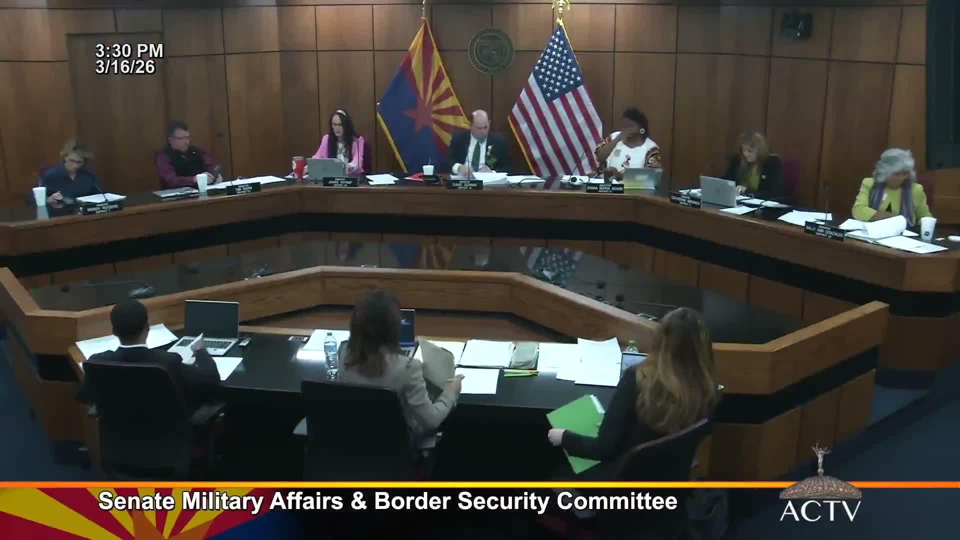 Committee OKs bill clarifying military leave definitions for state employees