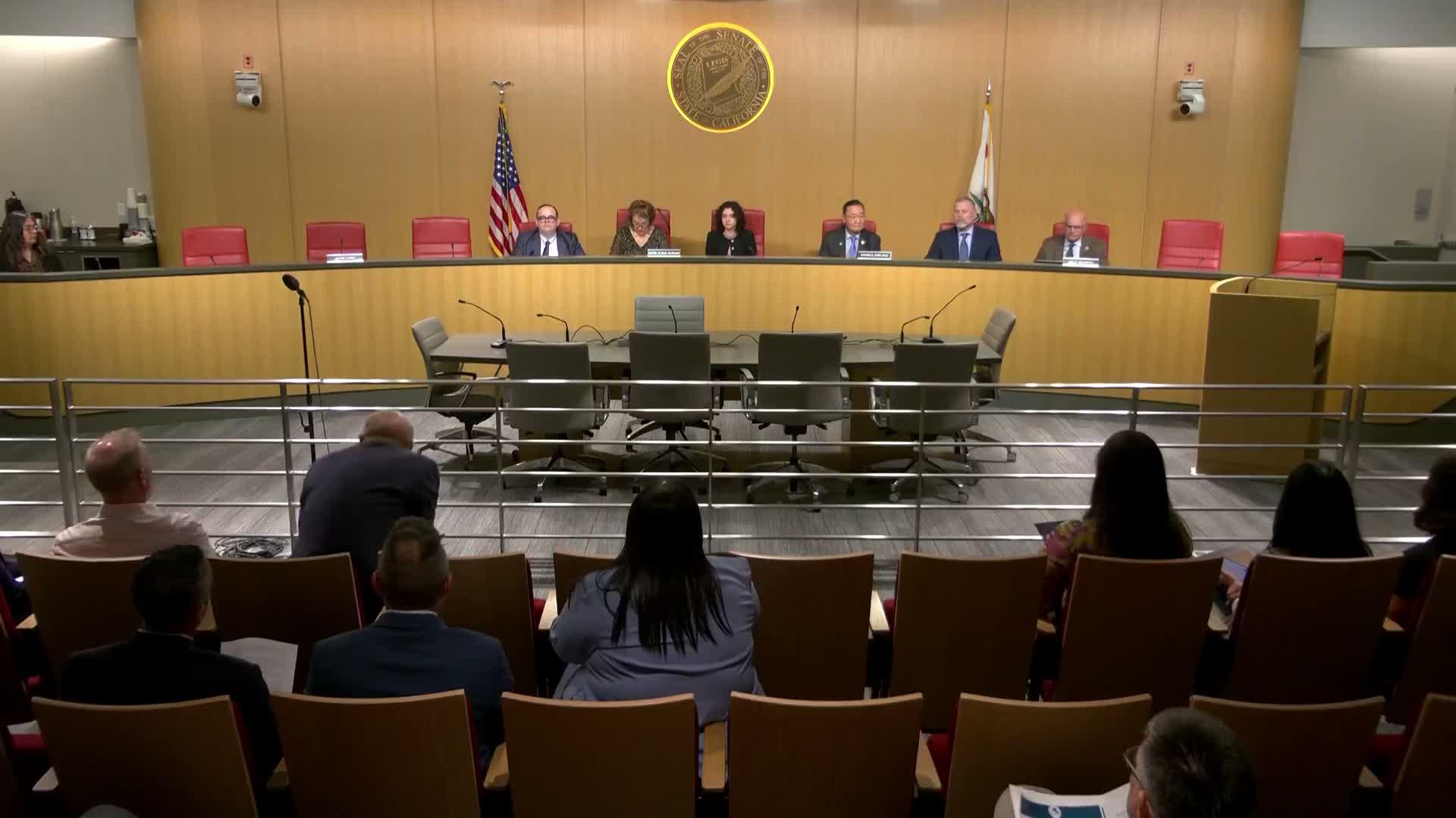 Senate committee advances bill to let local governments recover road-repair costs from service contracts