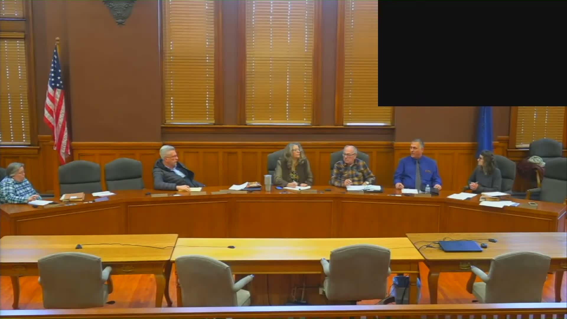 Committee approves claims and minutes, then adjourns