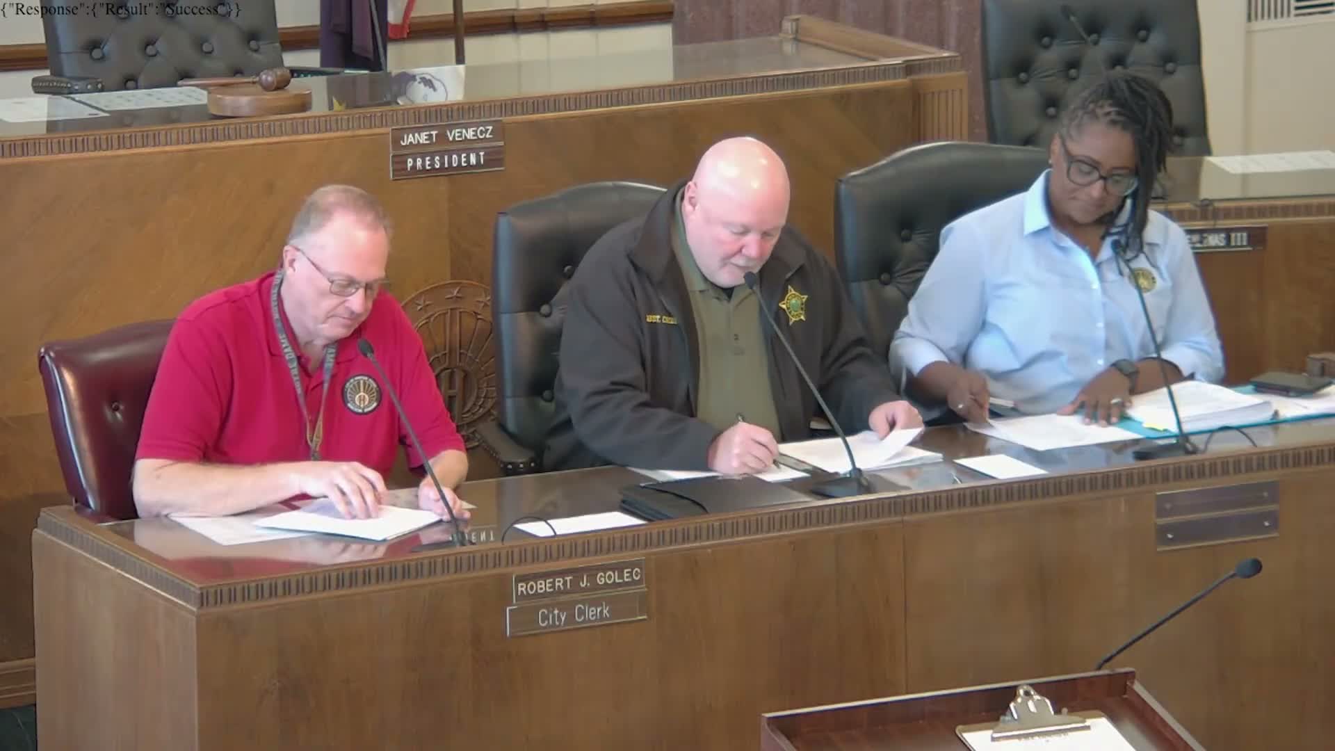 Hammond City board approves routine permits, personnel transfers and waives two late-license fees