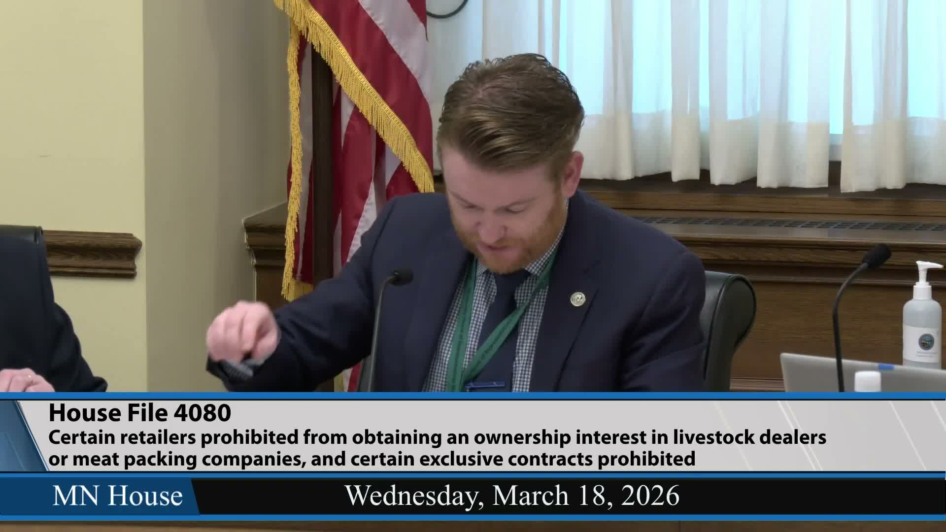 Committee advances bill to bar dominant retailers from owning meat-packing operations