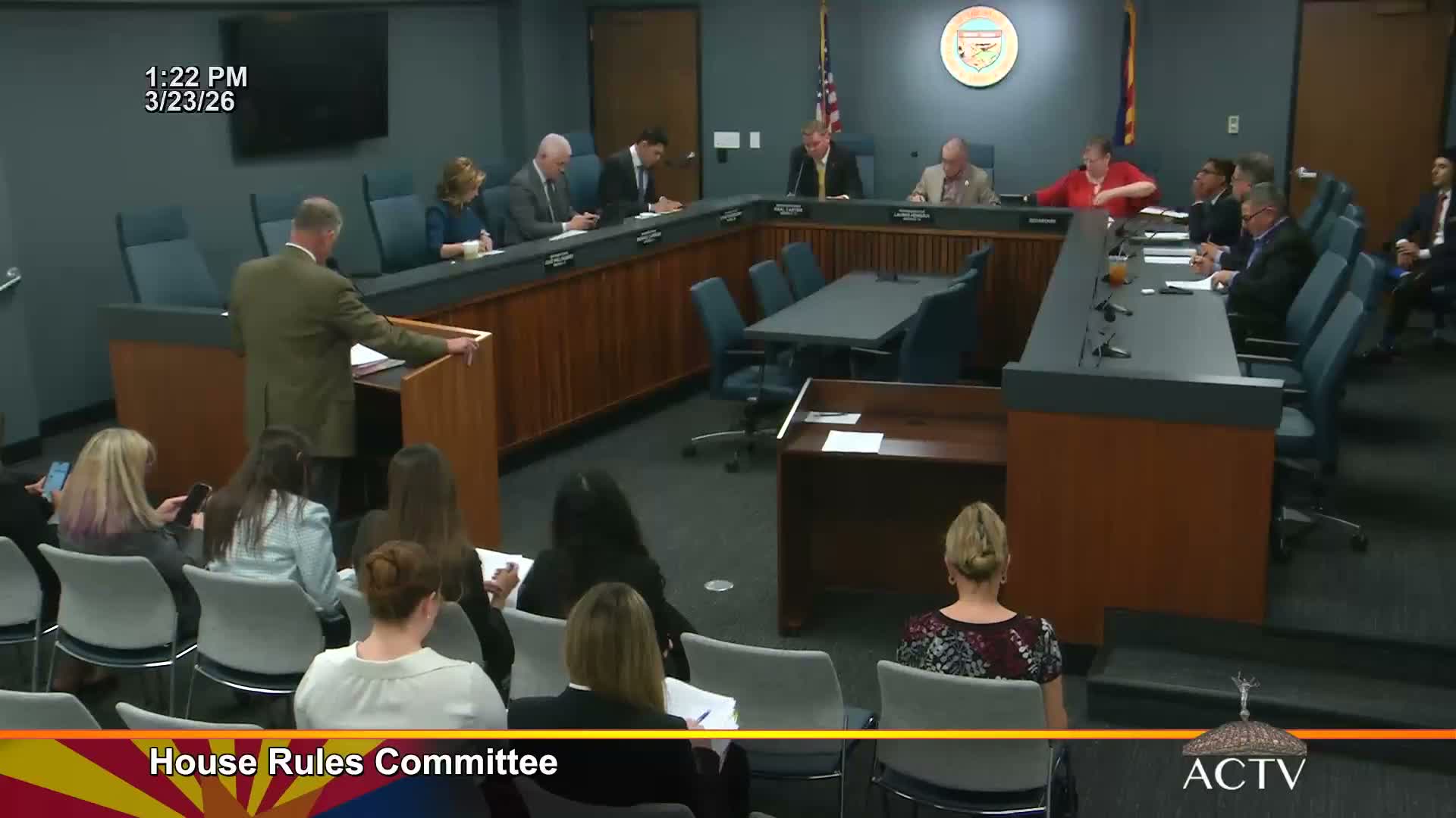 Committee recommends dozens of measures en bloc by unanimous vote