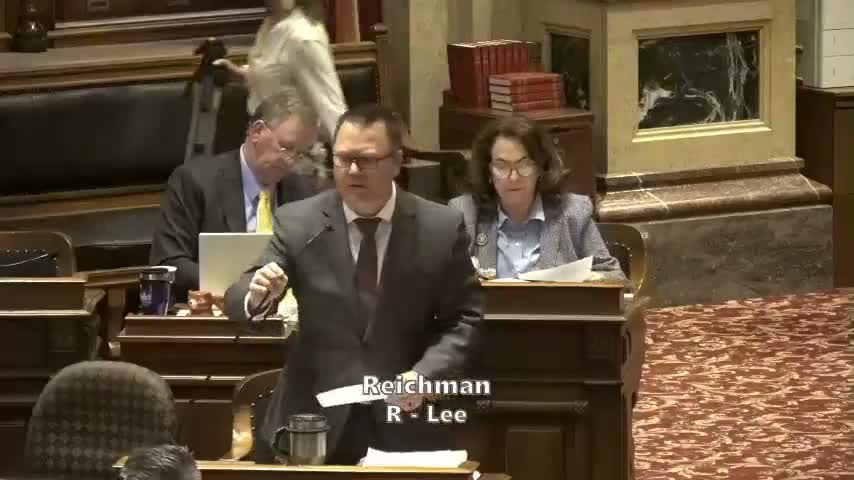 Senate hears floor announcements on NASCAR reception, Iowa Corn Growers Day and then recesses until 12:30 p.m.