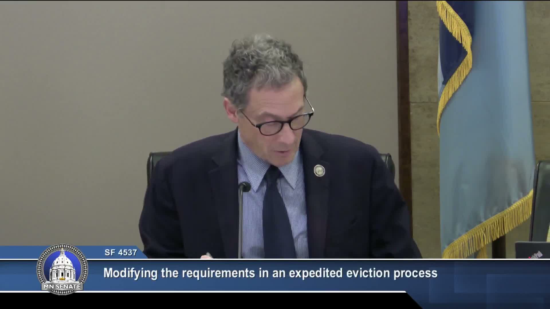 Judiciary Committee approves SF 4537 to expand expedited eviction for assaults on landlords and staff