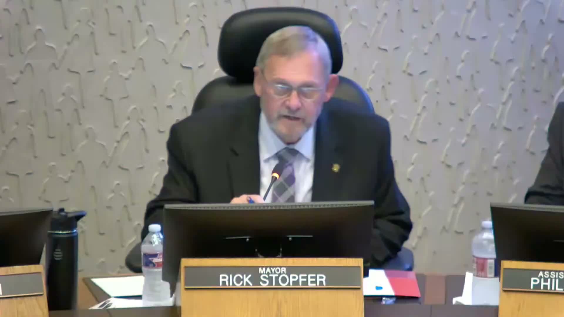 Votes at a glance: Irving council actions April 16, 2026